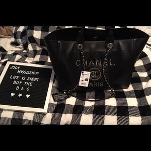 Chanel calfskin deauville medium tote HTF